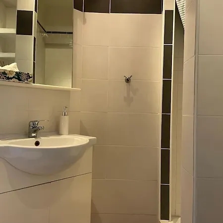 Apartment T1 Bis Hyper Centre A 100m *